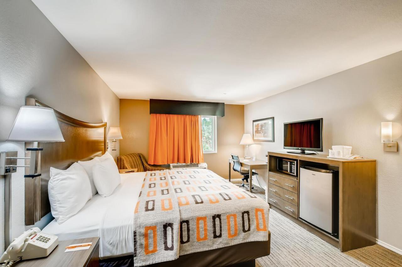 Hotel Orangewood And Midtown