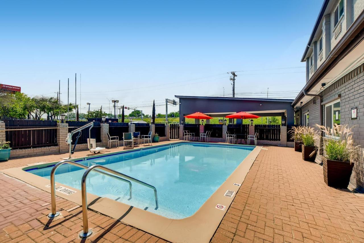 Hotel Orangewood And Midtown 2*